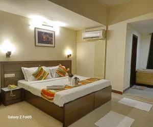 Amman Hotel Agra - Nagla Dhīmar