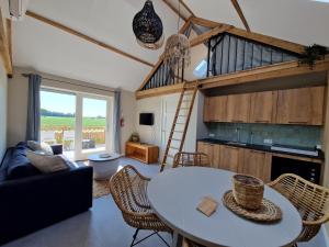 Rand van Wieringen Ibiza en Afrika suite