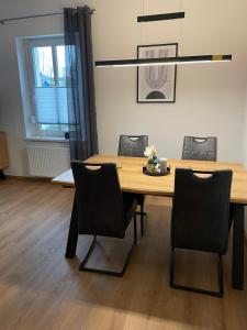 Wohnen in Freiberger Villa! Hochwertige Ausstattung! Balkon und Stellplatz