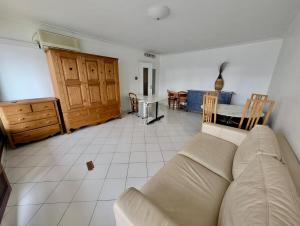 Appartements Spacious 80m2 Apartment - 8th Floor, Free Parking, Sleeps 5 : photos des chambres
