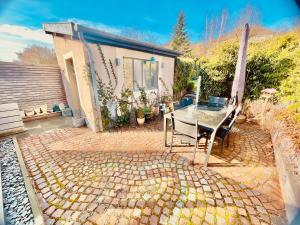 Maisons de vacances Charming Cottage with Spa and Nature Views : photos des chambres