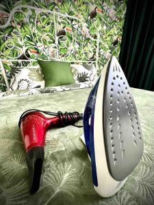 Jungle Home - Gara de Nord