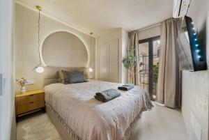 3 bedroom apartment in Old Town