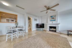 Playa Azul Beachfront Townhouse