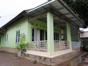 Mak Fit Homestay - Taliwang