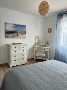 Maisons de vacances Appartement avec jardin et SPA proche centre-ville et plage : photos des chambres