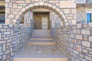 Brand New House Sitia
