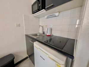 Appartements Modern Studio - Free Parking, Near Train Station & Downtown : photos des chambres