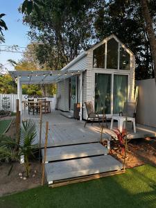 Oniro 2 Beachfront Tiny House at Koh Samui