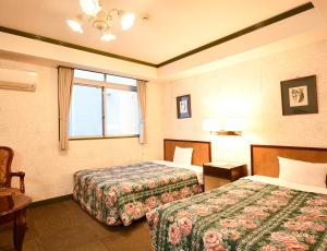 Sunrise Hotel Okinawa-どこか懐かしいレトロ宿軽朝食付