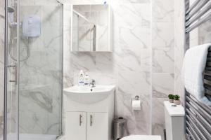 Nile - Cosy Studio Apartment by Traboule Properties Ltd