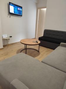AniBo Studios & Apartments center 1551