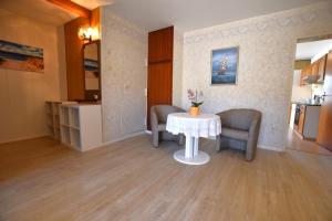 3033 H Plön - Haus Heide - Fewo 3