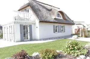 Ferienhaus "Sturmmöwe" - Klein Kedingshagen