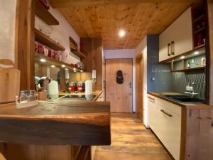 Alpenauszeit im Zirbenholz-Chalet