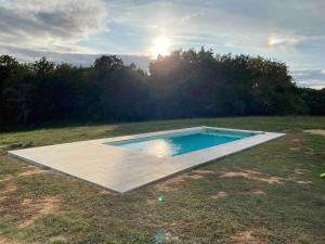 Maisons de vacances Spacious Family Home with Private Pool, Garden and Forest, Dordogne Countryside : photos des chambres