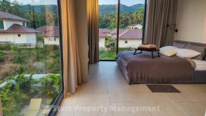 Coconut Lanes Secret Villa, Secluded, Spacious, Hi-tech, 2-floor, Priv Garden & Saltwater Pool