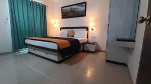 Enjoy at Your Own 2BHK Luxurious Home with LPG Pool Net - Arpora