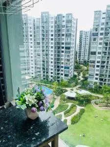 Lucky Home - Căn hộ 2 phòng ngủ ngay siêu thị Aeon Mall Tân Phú đầy đủ nội thất và có Internet - Bình Quới