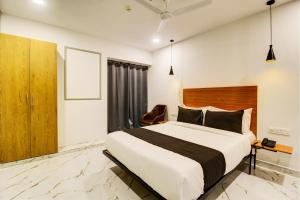 Super Townhouse RCC Hotel Banjara Hills