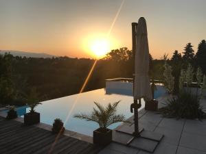 Appartement Architektenhaus - Pool - Fernsicht