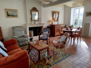 Maisons de vacances Gite Les Hirondelles en Baie du Mont St Michel : photos des chambres