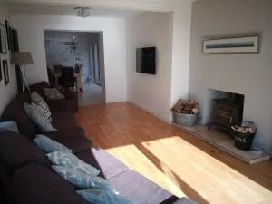 Burntisland Near Edinburgh with Hot Tub - كينغهورن