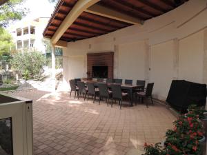 Apartment 4