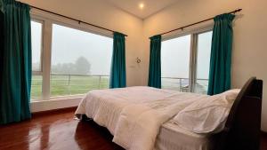 Away From Home - 6 - Home Stay Ooty, Entire 3BHK Villa