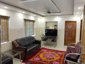 Kar mugil home stay vlp - 博拉吉