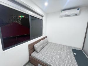 Healing homestay twins