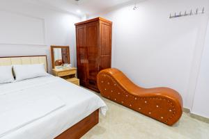 Nhà Nghỉ Light Hotel