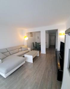 4 - Person Apartment with Sea View terrace