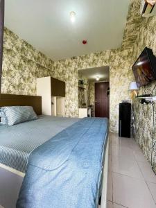 Apt Metropolitan Park Berkasi with Pool & Wifi by Damaresa