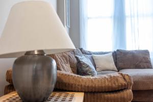 New Listing! Calming 2BR near park, Herne Hill