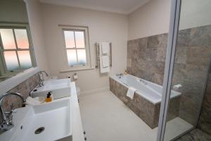 Maison dAil Guest House