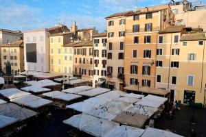 Campo de Fiori View Apartment