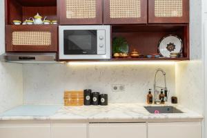 Absinthe Guest House