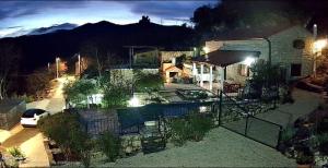 Exklusives Ferienhaus mit Pool & Whirpool im dalmatinischen Hinterland "Oasis of Peace" Orah, Vrgorac