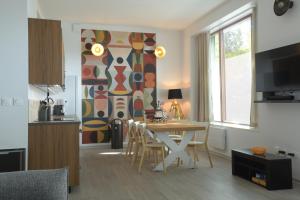 Au Cheval Blanc - Appartement Familial 6P Parking privé proche Colmar Centre