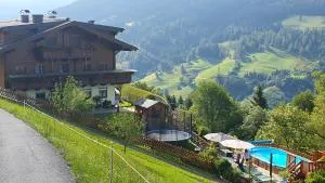 Appartements Hinterkerschbaum - Höf