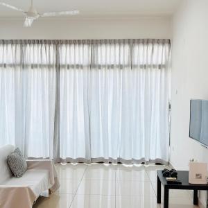 27# Fun and Chill Space - Mount Austin, JB