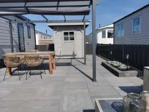 Neues Ferienhaus Nr 84 Direkt am Wattenmeer, eingezäunt, hundefreundlich - Dam