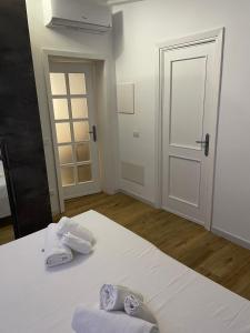 Iside Accommodations img3