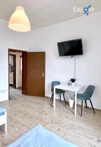 BEGE APARTMENTS Momentum Stay