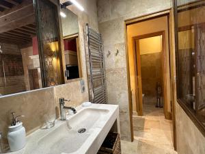 Maisons d'hotes Gite, chambre d hote L echoppe est belle : photos des chambres