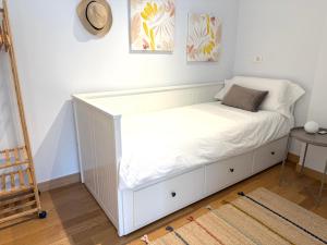 BAKEA Apto con jardín privado