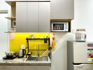 Serviced Apartment With High View