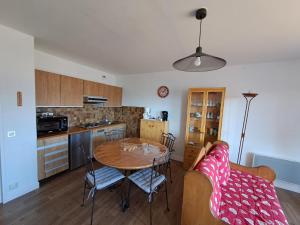 Appartement résidence Les Dryades avec vue montagne