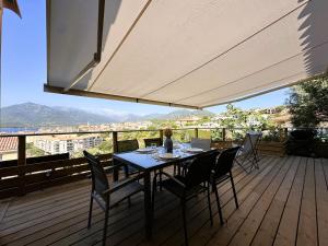 Maisons de vacances Superbe vue Mer et Montagne - T3 - 5mn des plages : photos des chambres